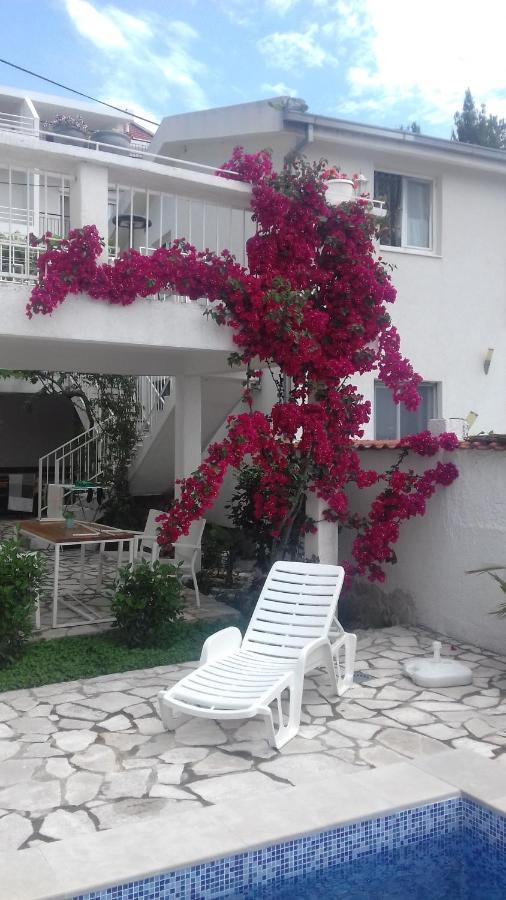 Apartment Tijana Бар Экстерьер фото