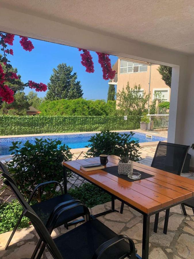 Apartment Tijana Бар Экстерьер фото